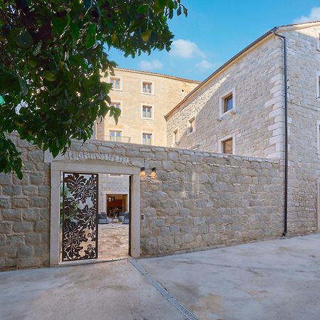Central Heritage Hotel سبليت المظهر الخارجي الصورة