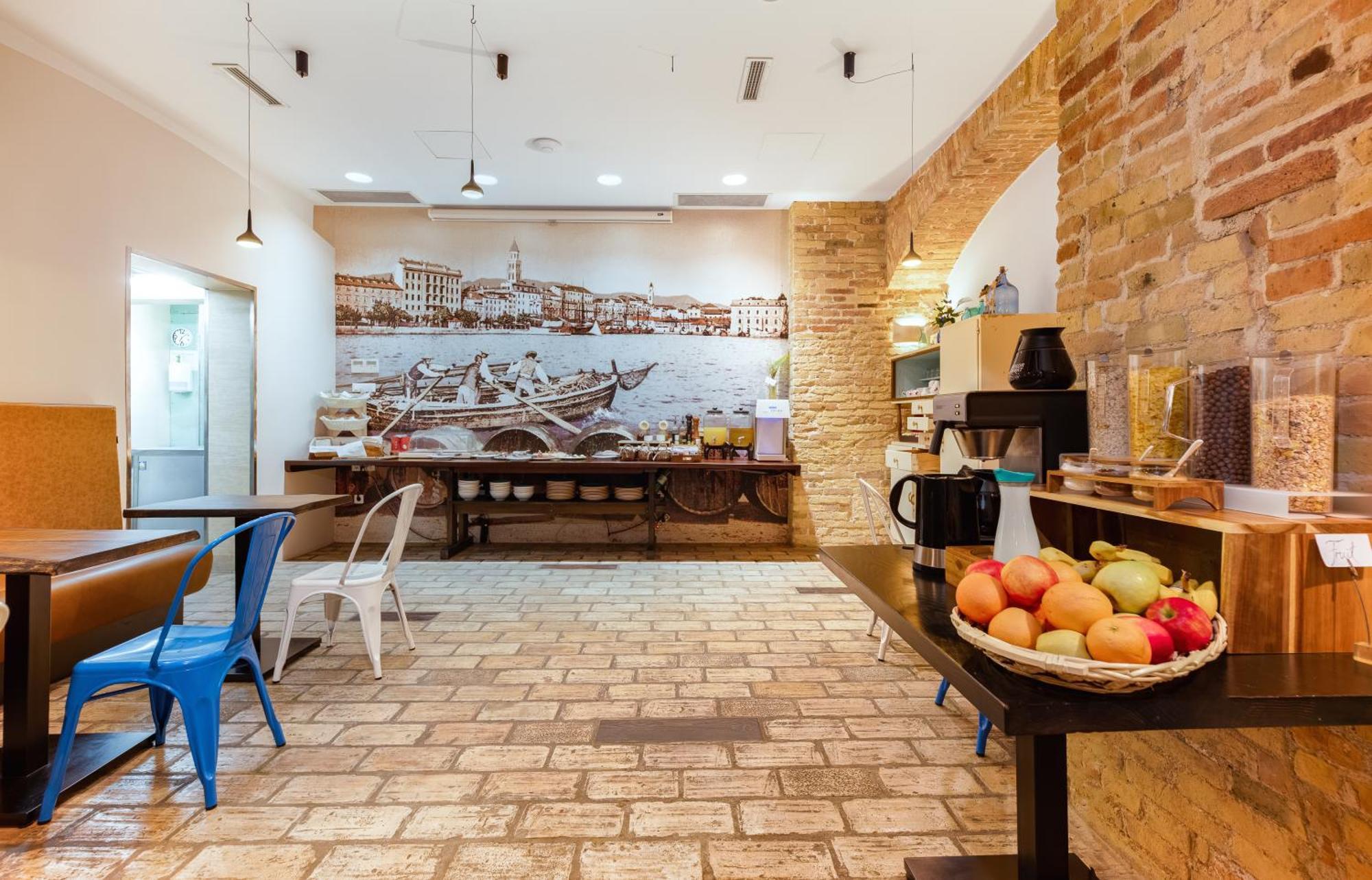 Central Heritage Hotel سبليت المظهر الخارجي الصورة