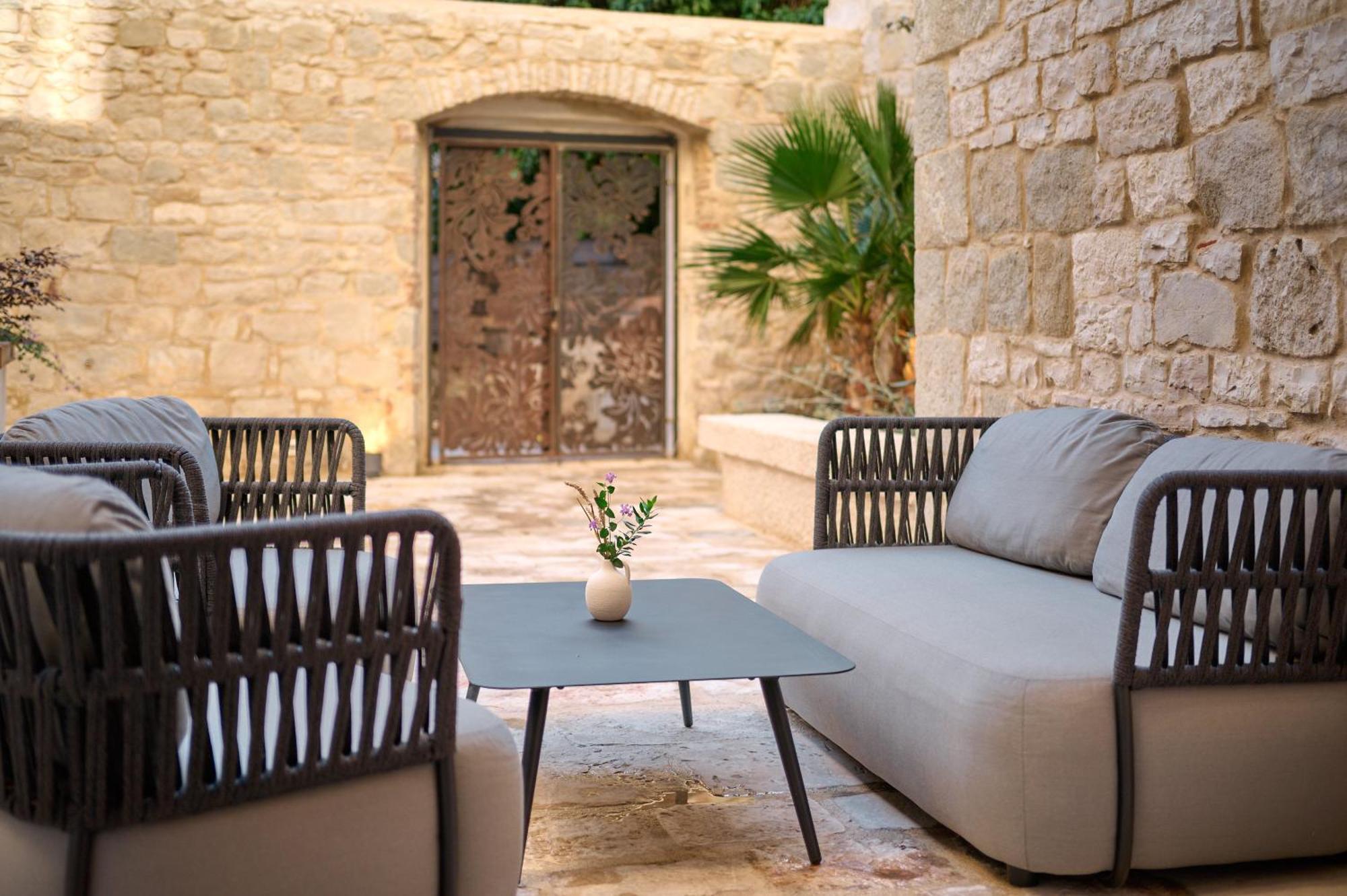 Central Heritage Hotel سبليت المظهر الخارجي الصورة