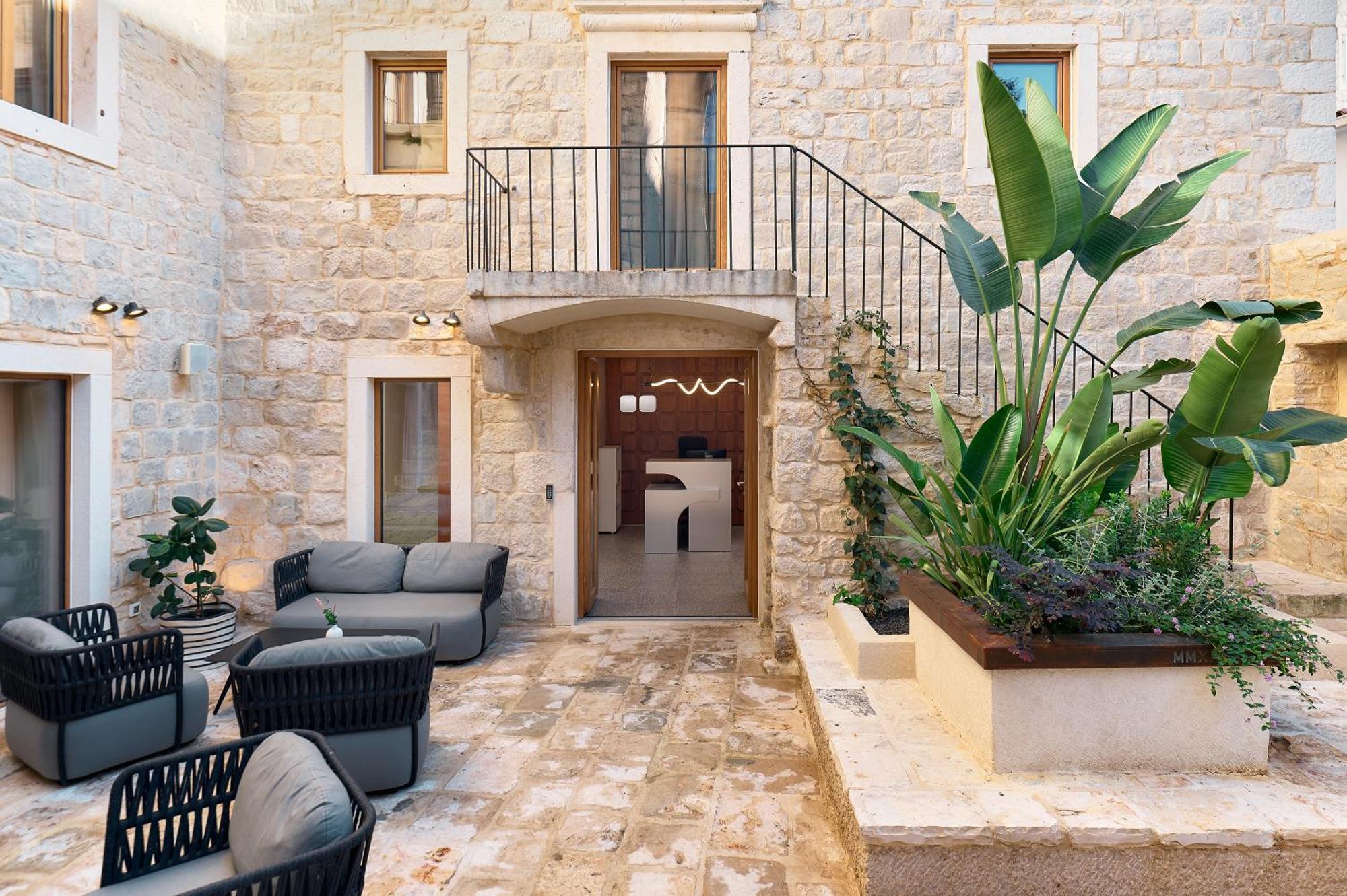 Central Heritage Hotel سبليت المظهر الخارجي الصورة